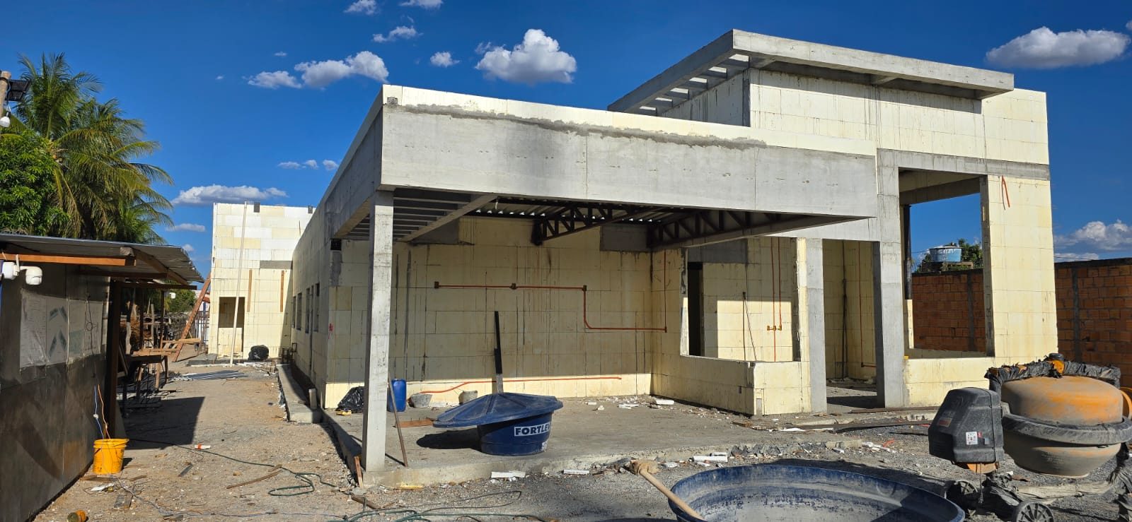 Fachada da Flour House, casa construída em ICF pela Barros Engenharia